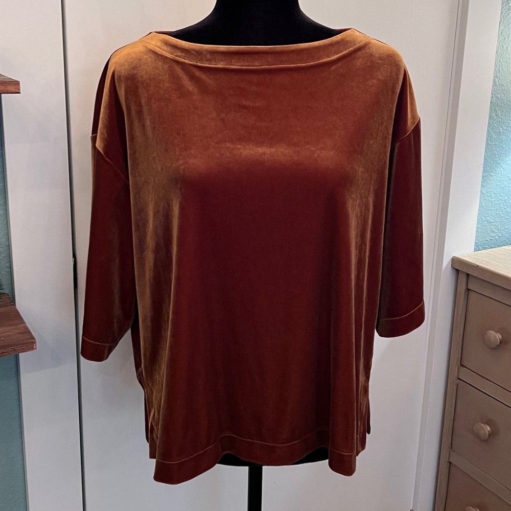UNIQLO Velvet-Like Top - Rust Colored